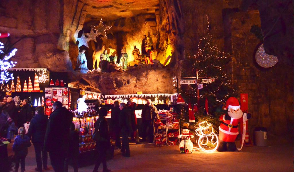 Kerstmarkt in Valkenburg mét hotel v/a 99 TicketSpy