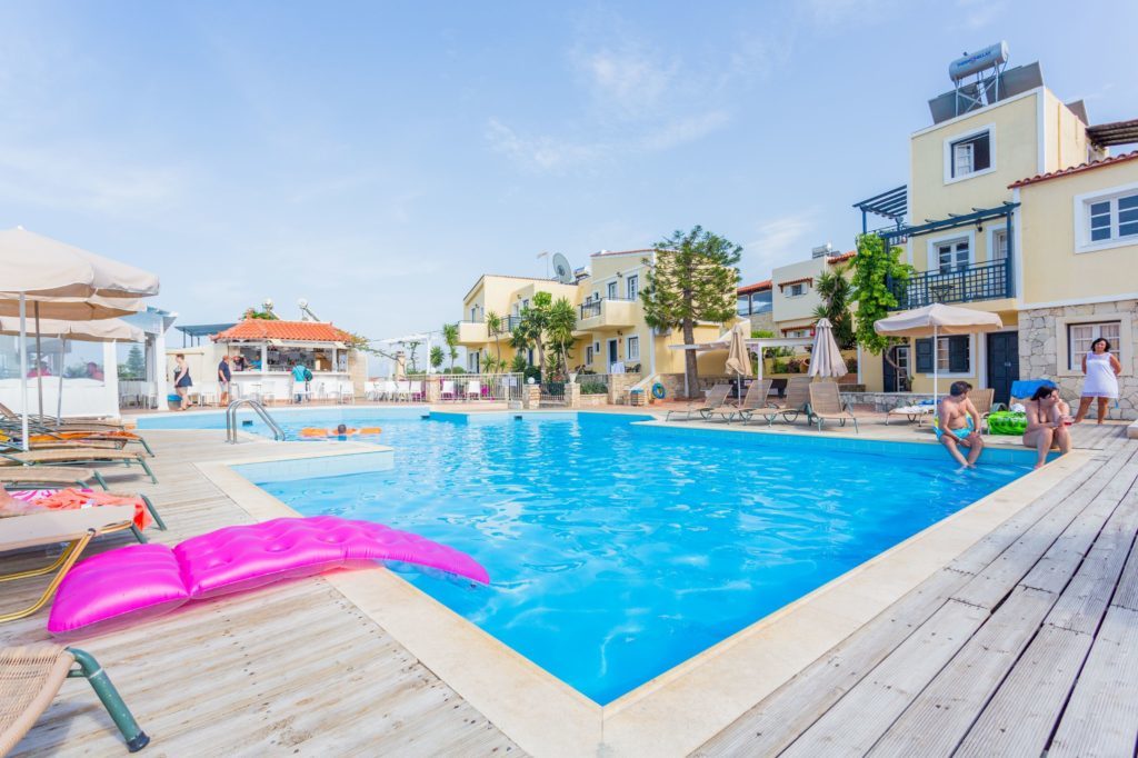 Zwembad van een Hotel op Kreta